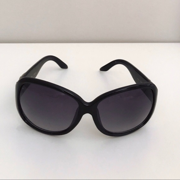DOLCE & GABBANA Fly Sunglasses - Picture 2 of 3